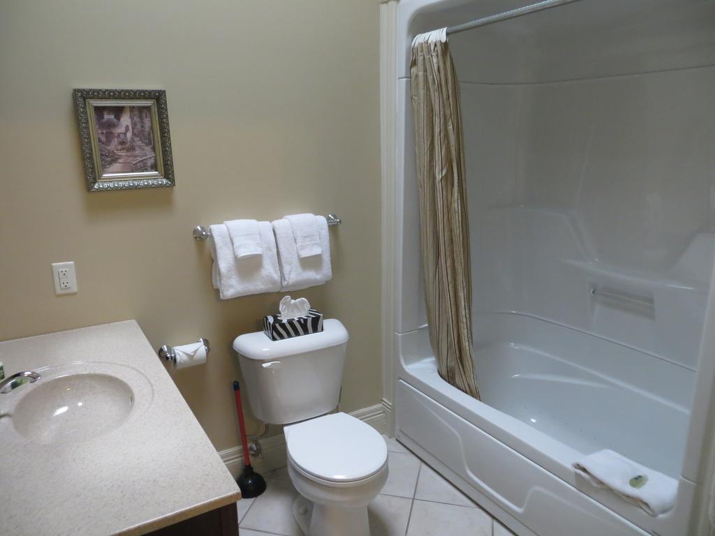 Chipman Hill Suites - Union Street سينت جون الغرفة الصورة